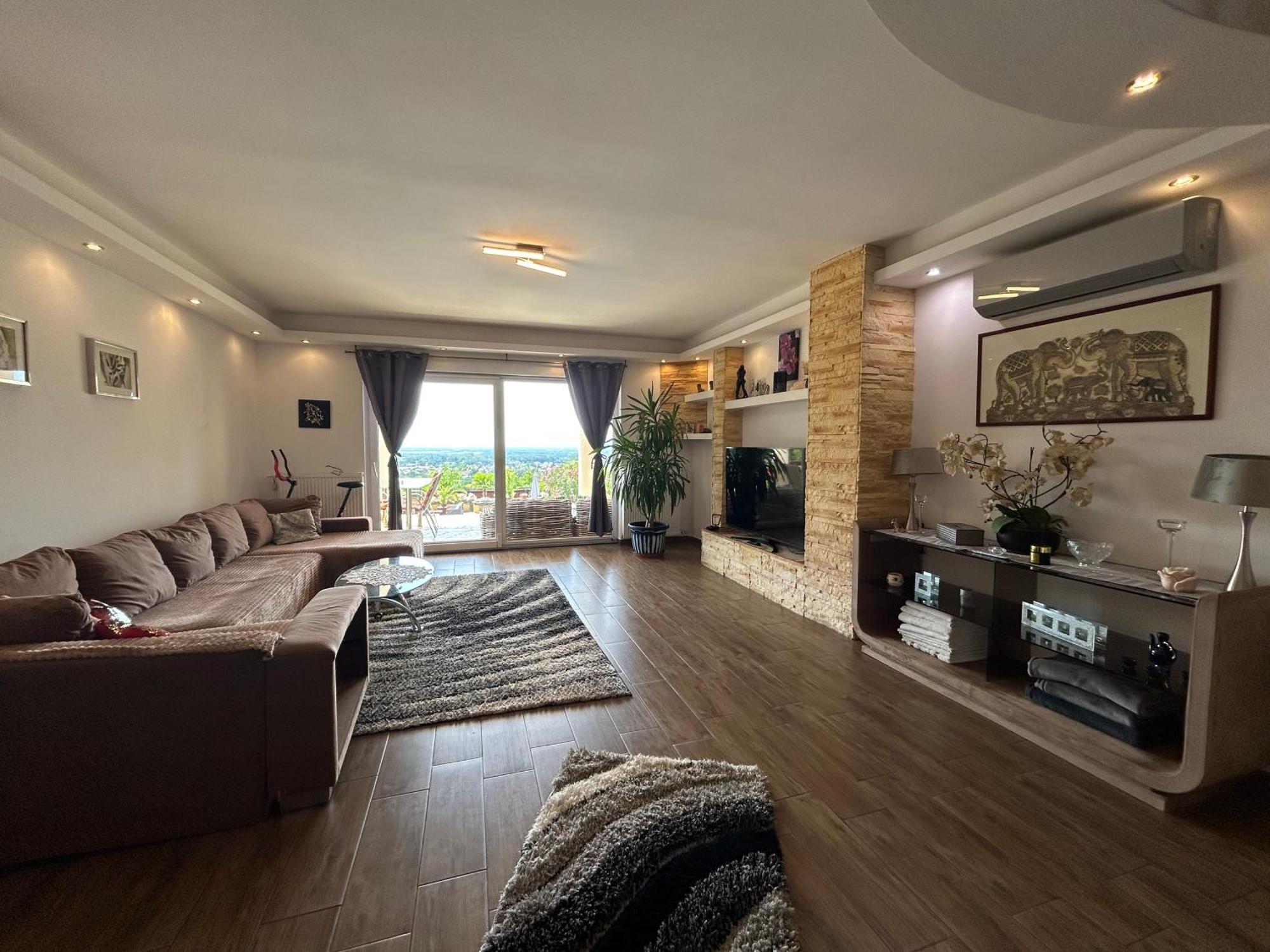 Villa Somlyo Fot Luaran gambar