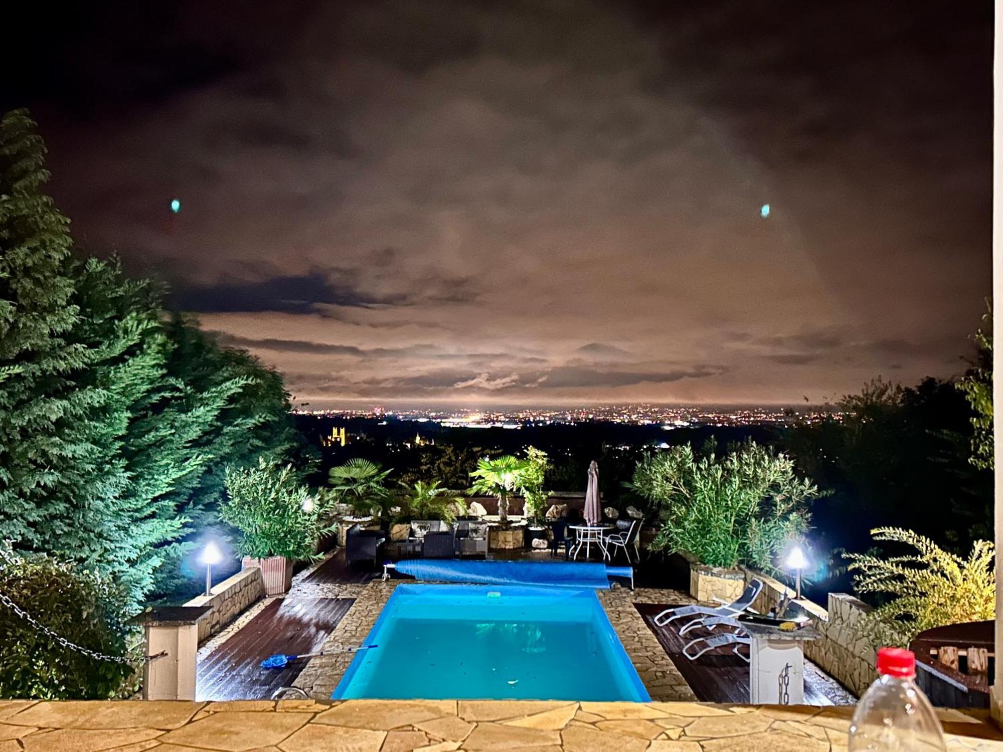 Villa Somlyo Fot Luaran gambar
