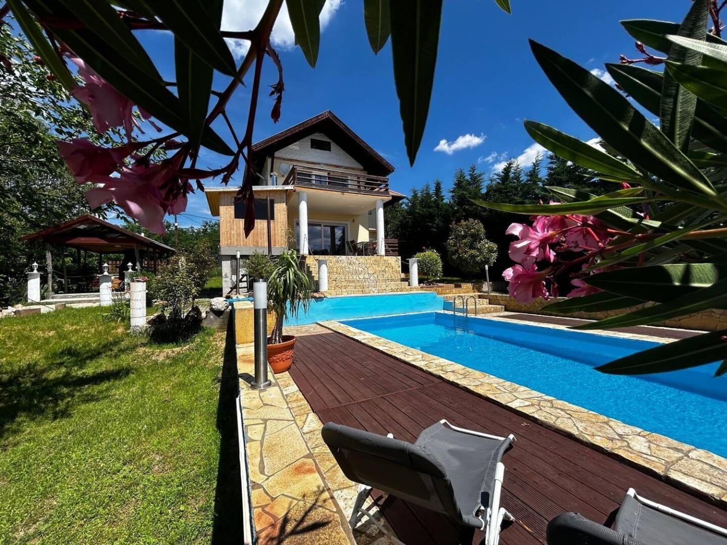 Villa Somlyo Fot Luaran gambar