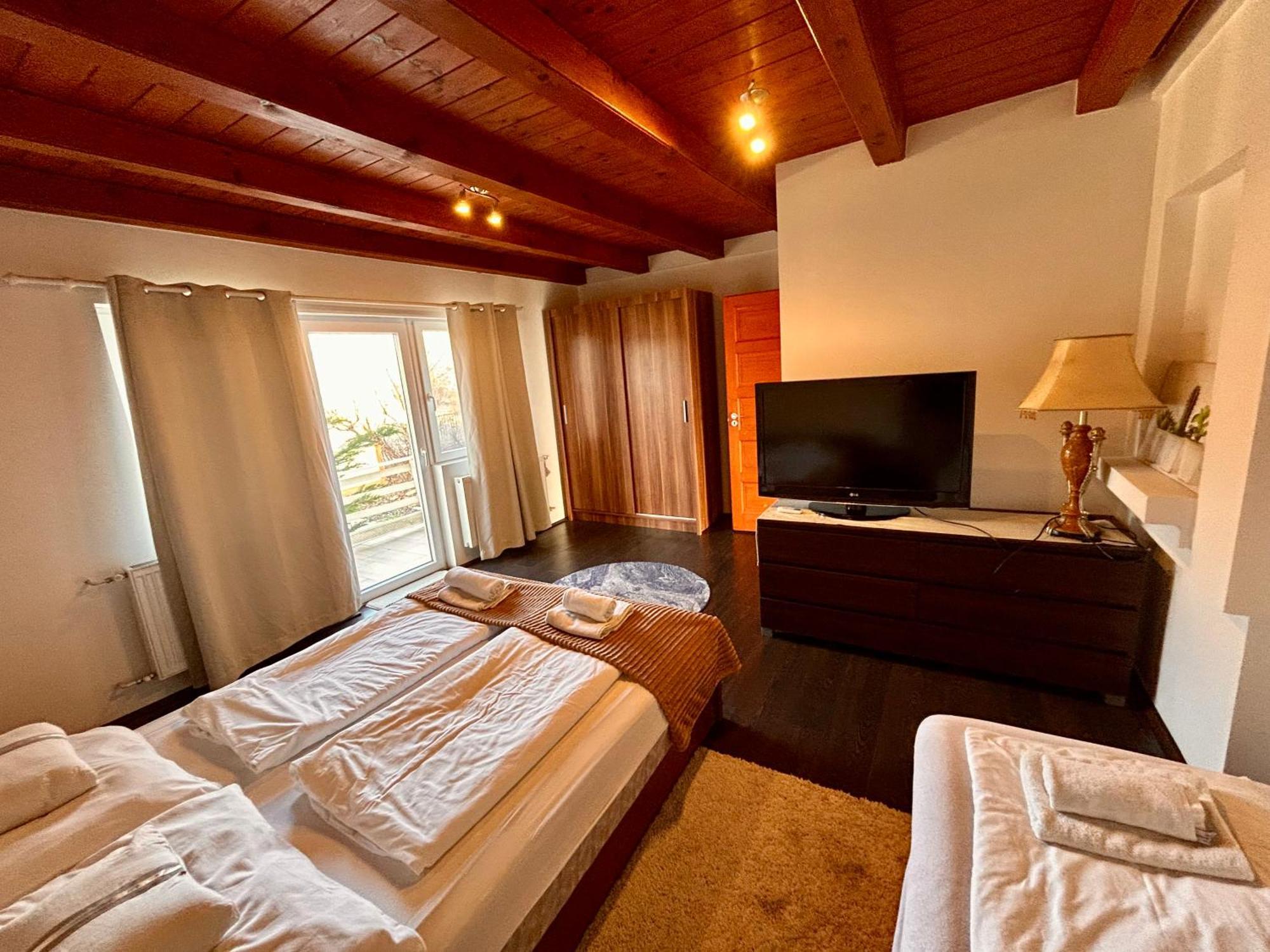 Villa Somlyo Fot Luaran gambar